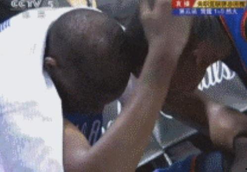 偷笑调皮吃瓜群众,揭秘网络社交中的趣味现象  第2张