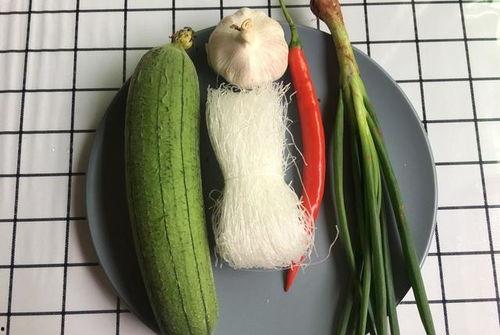 粉丝拥抱吃瓜,一场明星与粉丝的甜蜜互动 第3张 粉丝拥抱吃瓜,一场明星与粉丝的甜蜜互动 第3张