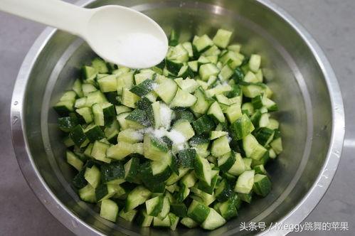 用小瓜怎样做菜吃,创意烹饪,尽享田园风味 第2张 用小瓜怎样做菜吃,创意烹饪,尽享田园风味 第2张