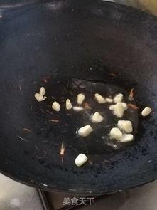 白玉菇瓜怎么吃,探索美味与营养的完美融合 第1张 白玉菇瓜怎么吃,探索美味与营养的完美融合 第1张