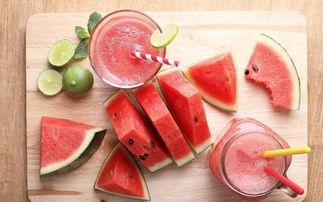 今日吃瓜红领巾吃瓜,揭秘今日热门话题背后的真相 第1张 今日吃瓜红领巾吃瓜,揭秘今日热门话题背后的真相 第1张