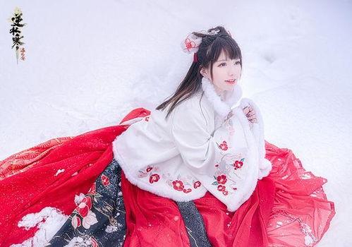 逆水寒拍照吃瓜,揭秘古风游戏中的趣味瞬间  第1张