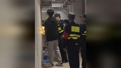 女寝室的吃瓜,揭秘宿舍里的八卦盛宴 第2张 女寝室的吃瓜,揭秘宿舍里的八卦盛宴 第2张