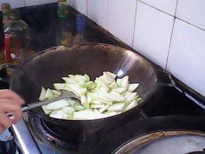 布瓜怎么烧了吃,解锁美味新食尚  第3张